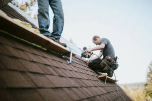 Local Roofers in Dennis Mills, LA